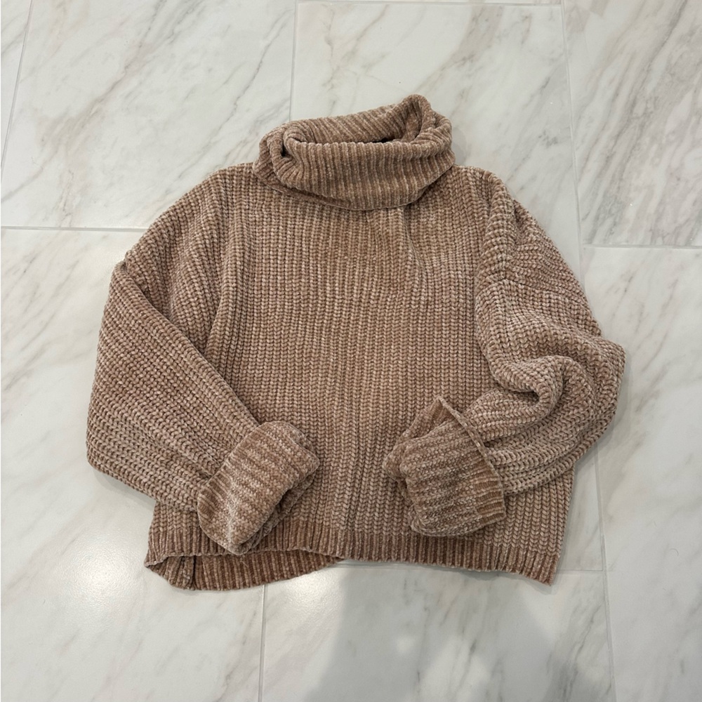 Chenille tan turtle neck sweater